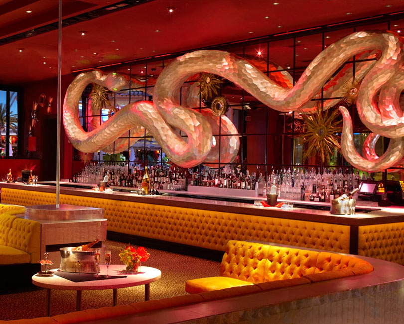 如何用裝扮設(shè)計(jì)在您的夜總會(huì)創(chuàng)造驚喜時(shí)刻？